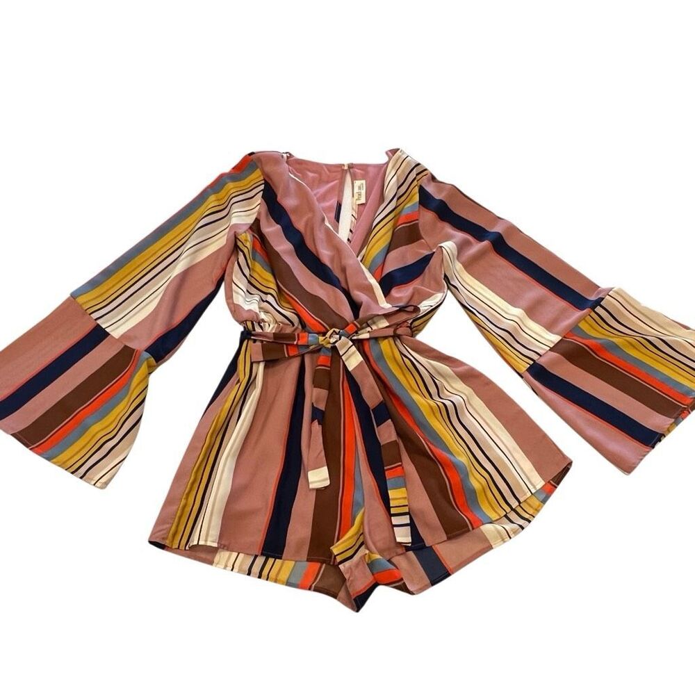 Peach Love California Women's Stripe V-Neck Belted Romper Multicolor Small